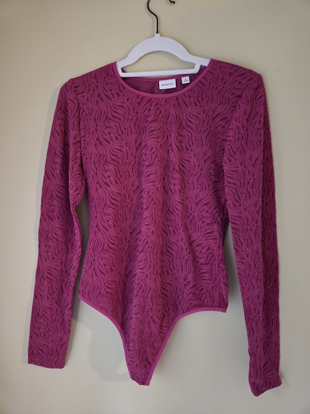 Aritzia Babaton Magenta Shapelace Long-Sleeve Bodysuit